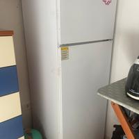 Frigo da incasso funzionante