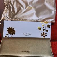 Pochette a mano Pandora shine dorata