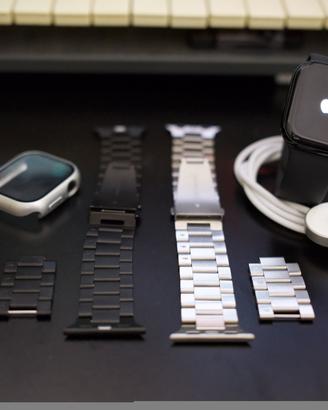 Apple Watch Series 10 42mm, 3 Cinturini, Accessori