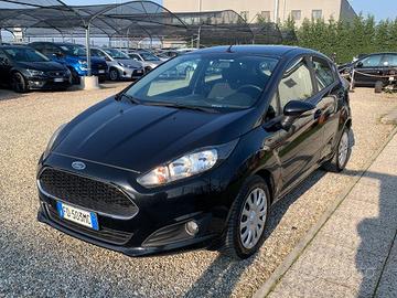 FORD Fiesta 1.4 5 porte Bz.- GPL Black & White E