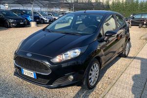 FORD Fiesta 1.4 5 porte Bz.- GPL Black & White E