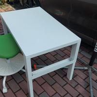 tavolino e sedia ikea