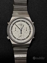 Seiko Quartz Chronograph 7A28 - 7010 Speedmaster