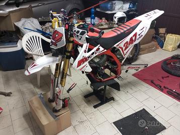 SMEMBRO PEZZI FANTIC AM6