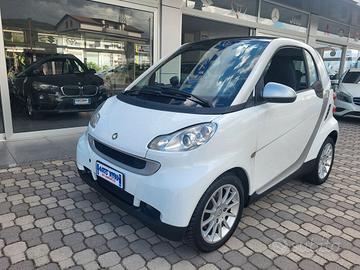 Smart ForTwo 1000 *** RETROCAMERA *** DISPLAY TOUC
