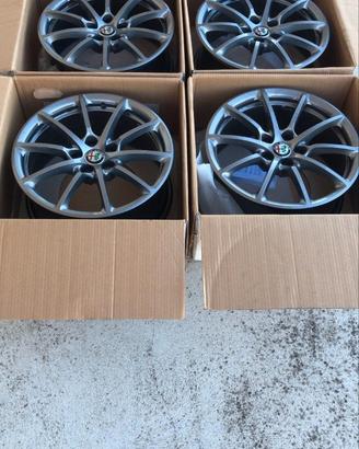 cerchi alfa romeo giulia 17