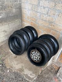 Gomme stradali e pista + cerchio anteriore motard