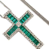 Collana pendente Croce con Diamanti  e Smeraldi