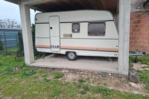 Roulotte Burstner 3904 - 4 posti letto e Accessori