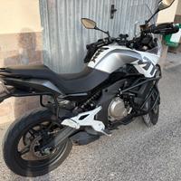 CF MOTO 650 MT