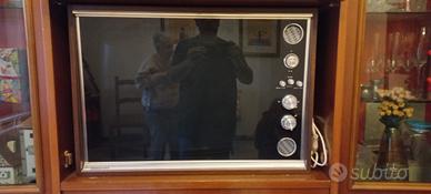 televisore 