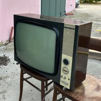 Televisore Autovox Aurora 15