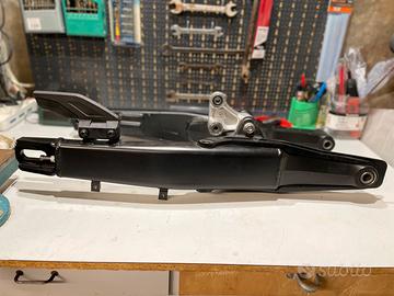 Forcellone Honda CRF1100L Africa Twin 1100 2020/23