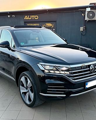Volkswagen Touareg 3.0 V6 TSI eHybrid 462 CV R