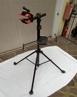 Cavalletto per manutenzione bici