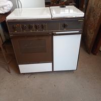 cucina fornello a 4 fuochi e forno elettrico