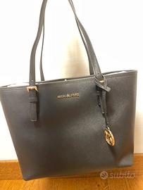 Borsa shoppers nera MK