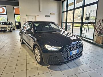 AUDI A1 SPB 25 TFSI Admired NEOPATENTATI