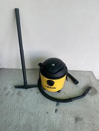 Aspirapolvere  e liquidi