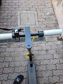 Monopattino Elettrico Lexgo
