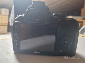 Nikon d3000