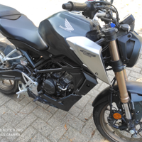 Honda CB 125 R