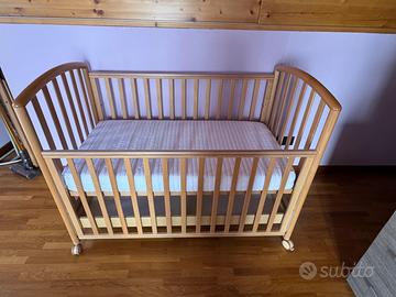 Lettino con sbarre + materasso