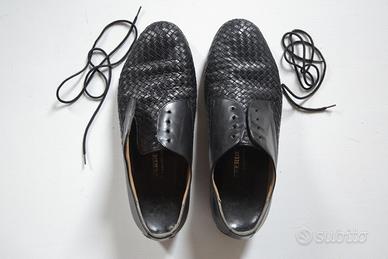 Mocassini neri con lacci numero 42