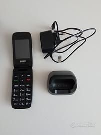 Cellulare con numeri grandi