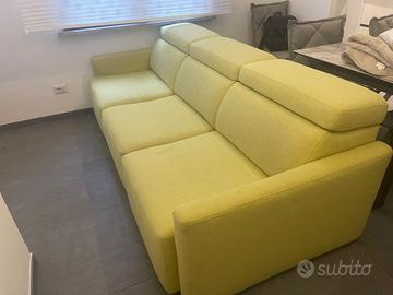 Divano Best giallo lime estraibile – come nuovo