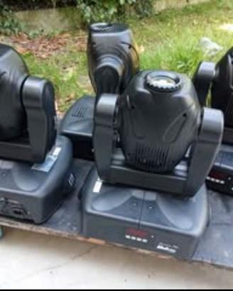 4 teste mobili Led con Flightcase