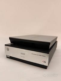 EPSON V700 PERFECTION PHOTO SCANNER