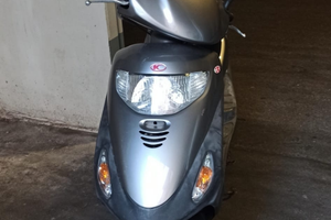 Scooter Kimco Movie 150