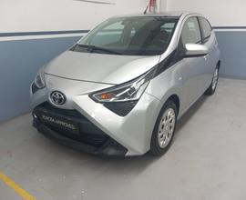TOYOTA Aygo II 2018 5p - Aygo 5p 1.0 x-play m-mt 7