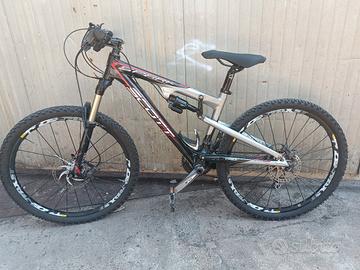 Mountain bike Scott full carbon 