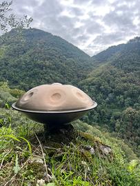 Handpan Re Minore, prodotto da Marco della Ratta