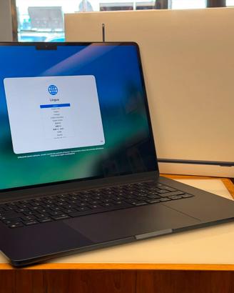 MacBook Air 15” M3 8Gb/512GB