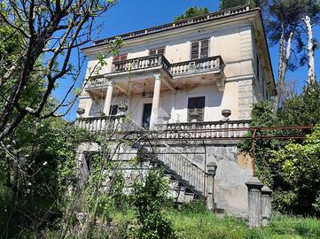 VILLA SINGOLA A FONTANA LIRI
