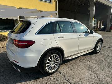 Mercedes GLC350d