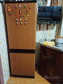 Frigo con congelatore