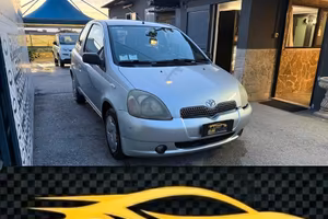 Toyota Yaris 1.3i 16V cat 3 porte Luna