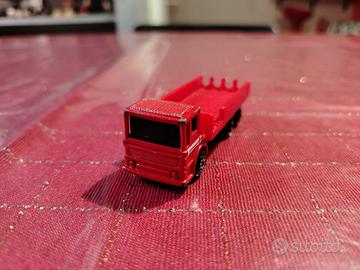 Modellino autocarro vintage a 3 assi