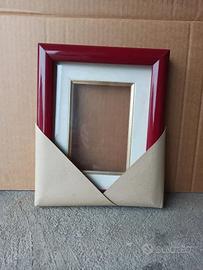 Cornice rossa per quadro con passepartout