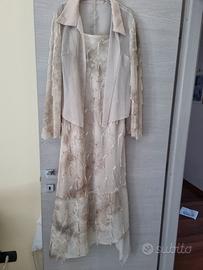 abito elegante con giacca trasparente coordinata 