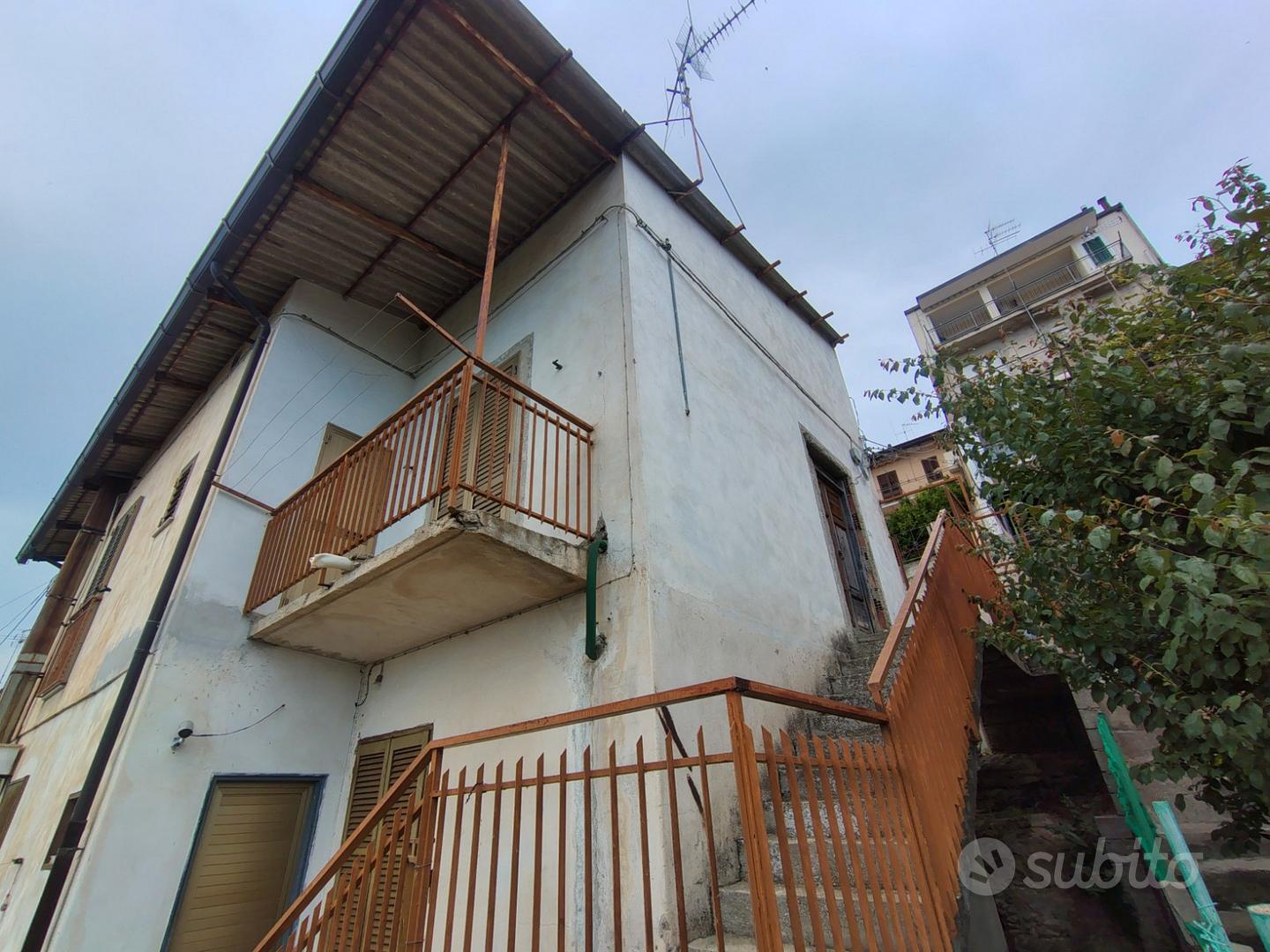 Appartamento in via Santo Ponte Santa Severina - Vista 3