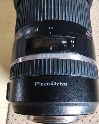 Obiettivo  Tamron 16-300