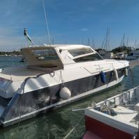 Ferretti 47