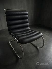 Poltrona Lounge in Pelle con Struttura Cromata