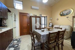 2 LOCALI A POLLENA TROCCHIA