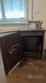 Macchina da cucire Necchi mod.76 con mobile origin